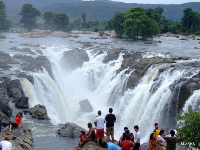 hogenakkal-falls-tamil-nadu